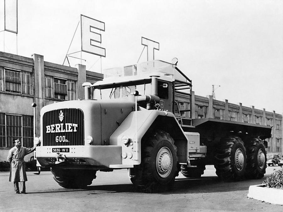  Berliet T100-600 1957 года  (фото 9 из 11)
